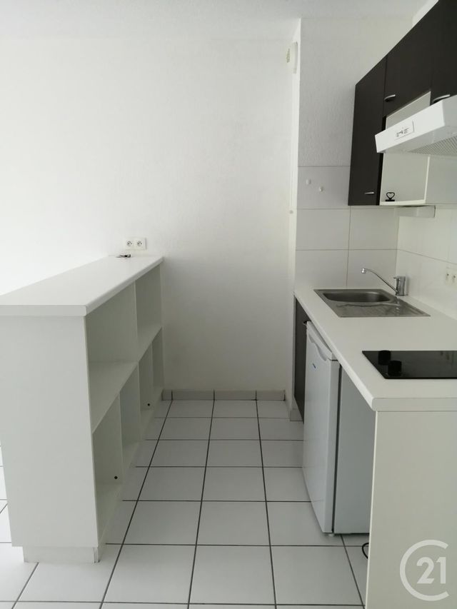 Appartement F2 à vendre - 2 pièces - 37.1 m2 - CAZERES - 31 - MIDI-PYRENEES - Century 21 Kl Immo Appartement F2 à vendre - 2 pièces - 37.1 m2 - CAZERES - 31 - MIDI-PYRENEES - Century 21 Kl Immo