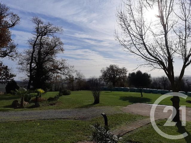 Afficher la photo en grand maison à vendre - 6 pièces - 272.86 m2 - LUSSAN ADEILHAC - 31 - MIDI-PYRENEES - Century 21 Kl Immo