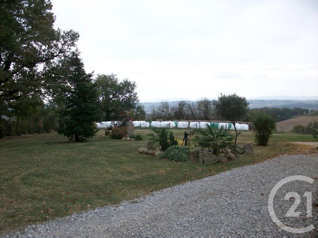 Afficher la photo en grand maison à vendre - 6 pièces - 272.86 m2 - LUSSAN ADEILHAC - 31 - MIDI-PYRENEES - Century 21 Kl Immo