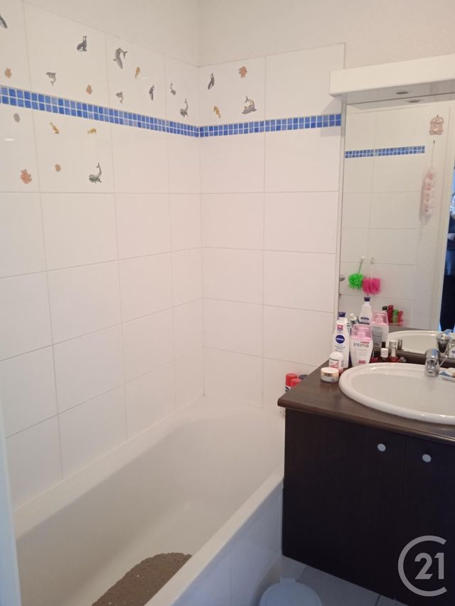 Appartement T2 à vendre - 2 pièces - 35.14 m2 - CAZERES - 31 - MIDI-PYRENEES - Century 21 Kl Immo Appartement T2 à vendre - 2 pièces - 35.14 m2 - CAZERES - 31 - MIDI-PYRENEES - Century 21 Kl Immo