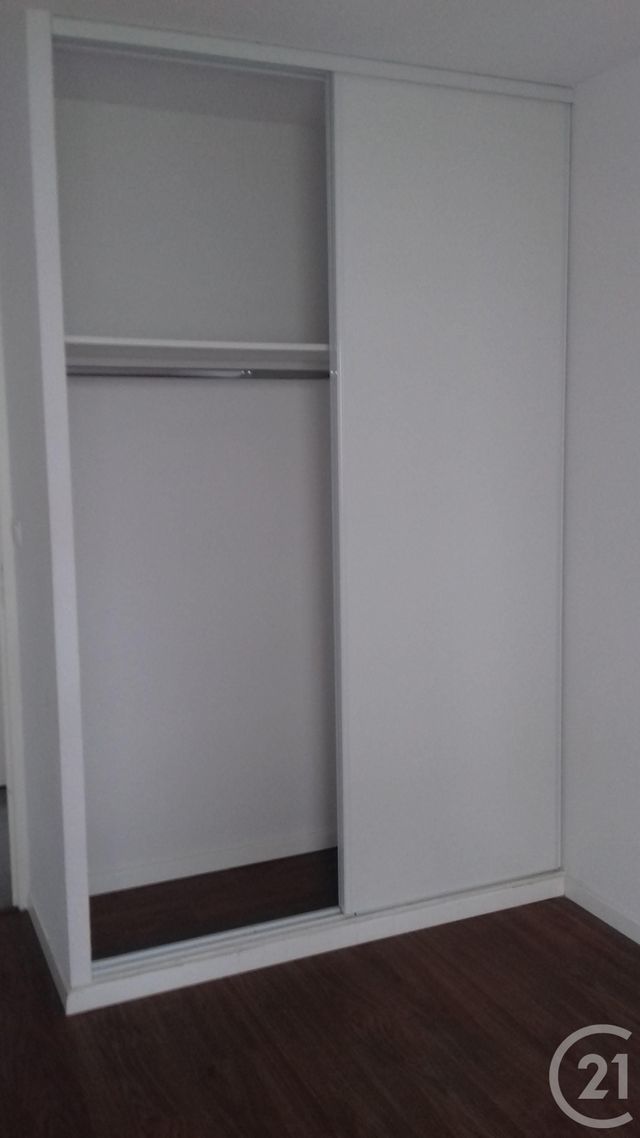 Appartement T3 à louer - 3 pièces - 59.45 m2 - TOULOUSE - 31 - MIDI-PYRENEES - Century 21 Kl Immo Appartement T3 à louer - 3 pièces - 59.45 m2 - TOULOUSE - 31 - MIDI-PYRENEES - Century 21 Kl Immo