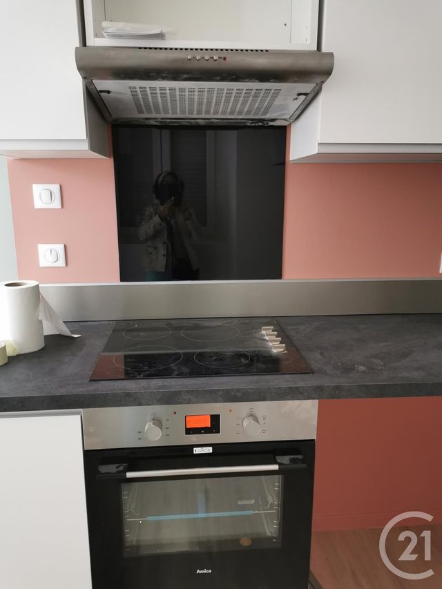 Appartement T3 à louer - 3 pièces - 44.8 m2 - SALIES DU SALAT - 31 - MIDI-PYRENEES - Century 21 Kl Immo Appartement T3 à louer - 3 pièces - 44.8 m2 - SALIES DU SALAT - 31 - MIDI-PYRENEES - Century 21 Kl Immo