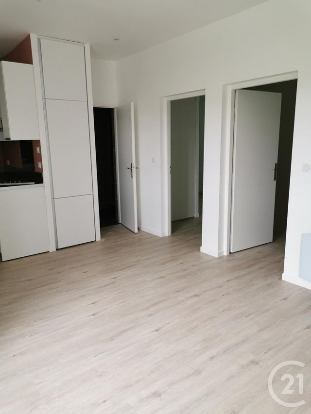 Appartement T3 à louer - 3 pièces - 44.8 m2 - SALIES DU SALAT - 31 - MIDI-PYRENEES - Century 21 Kl Immo Appartement T3 à louer - 3 pièces - 44.8 m2 - SALIES DU SALAT - 31 - MIDI-PYRENEES - Century 21 Kl Immo