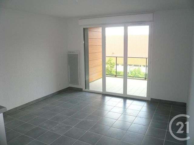 Appartement T3 à louer - 3 pièces - 60.4 m2 - TOULOUSE - 31 - MIDI-PYRENEES - Century 21 Kl Immo Appartement T3 à louer - 3 pièces - 60.4 m2 - TOULOUSE - 31 - MIDI-PYRENEES - Century 21 Kl Immo