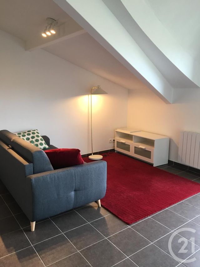 Appartement T2 à louer - 2 pièces - 42.92 m2 - CASTANET TOLOSAN - 31 - MIDI-PYRENEES - Century 21 Kl Immo Appartement T2 à louer - 2 pièces - 42.92 m2 - CASTANET TOLOSAN - 31 - MIDI-PYRENEES - Century 21 Kl Immo
