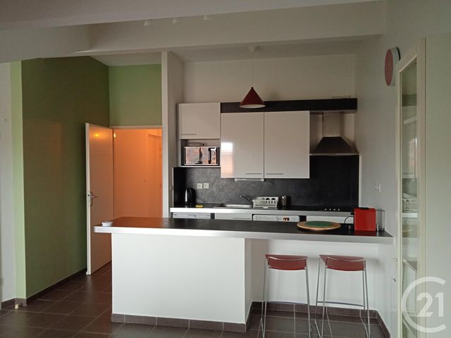 Appartement T2 à louer - 2 pièces - 42.92 m2 - CASTANET TOLOSAN - 31 - MIDI-PYRENEES - Century 21 Kl Immo Appartement T2 à louer - 2 pièces - 42.92 m2 - CASTANET TOLOSAN - 31 - MIDI-PYRENEES - Century 21 Kl Immo
