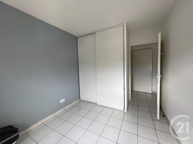 Afficher la photo en grand Appartement T3 à vendre - 3 pièces - 54.73 m2 - CAZERES - 31 - MIDI-PYRENEES - Century 21 Kl Immo