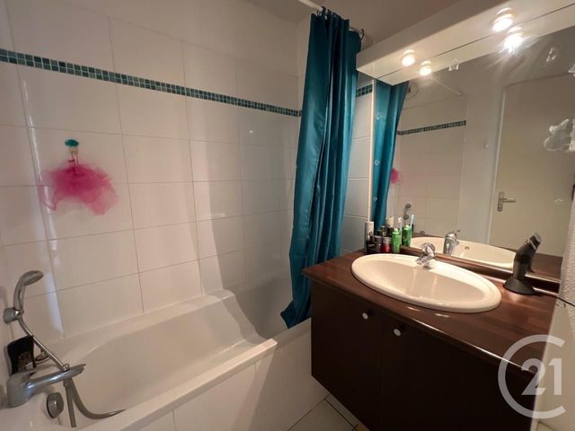 Afficher la photo en grand Appartement T3 à vendre - 3 pièces - 54.73 m2 - CAZERES - 31 - MIDI-PYRENEES - Century 21 Kl Immo