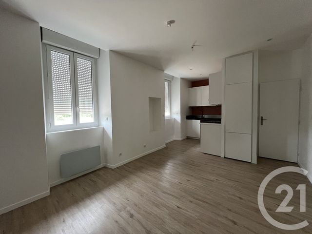 Appartement T3 à louer - 3 pièces - 44.8 m2 - SALIES DU SALAT - 31 - MIDI-PYRENEES - Century 21 Kl Immo