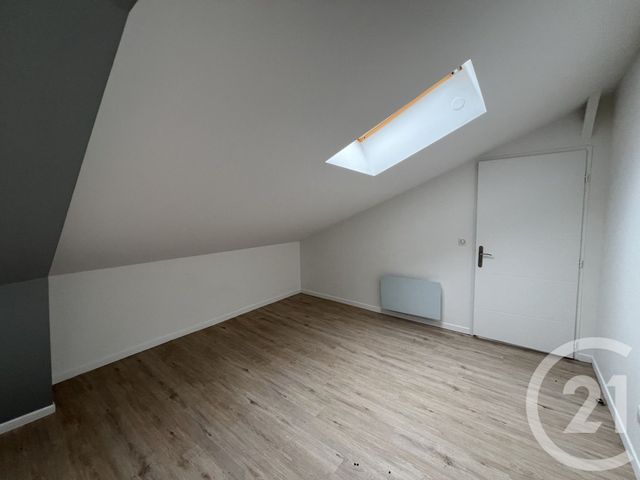 Appartement T3 à louer - 3 pièces - 47.42 m2 - SALIES DU SALAT - 31 - MIDI-PYRENEES - Century 21 Kl Immo
