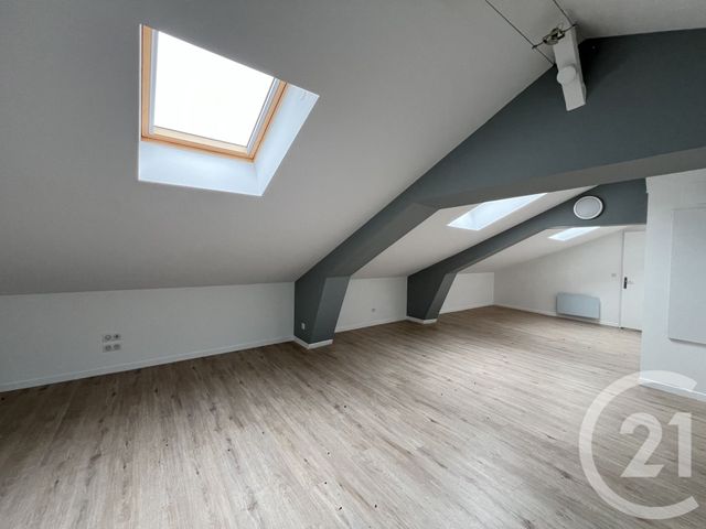 Appartement T3 à louer - 3 pièces - 47.42 m2 - SALIES DU SALAT - 31 - MIDI-PYRENEES - Century 21 Kl Immo