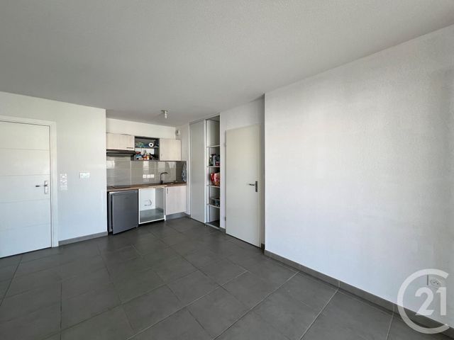 Appartement T2 à louer - 2 pièces - 45.0 m2 - FONSORBES - 31 - MIDI-PYRENEES - Century 21 Kl Immo