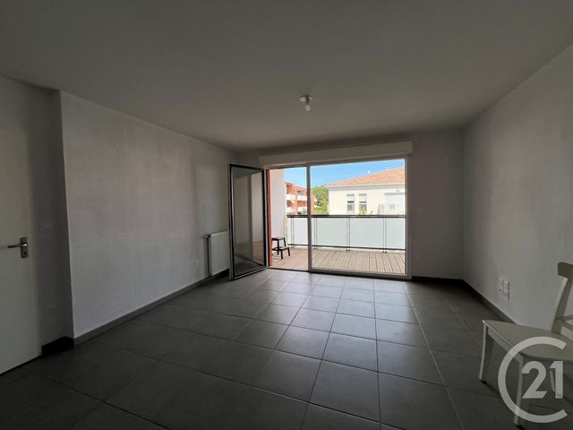 Appartement T2 à louer - 2 pièces - 45.0 m2 - FONSORBES - 31 - MIDI-PYRENEES - Century 21 Kl Immo