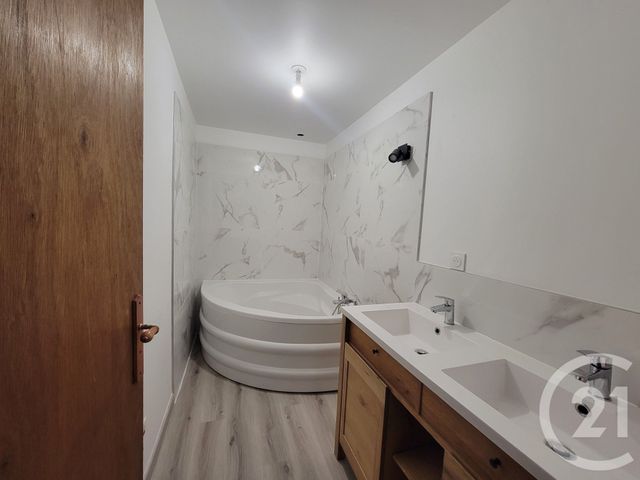 maison à louer - 5 pièces - 96.02 m2 - MARTRES TOLOSANE - 31 - MIDI-PYRENEES - Century 21 Kl Immo