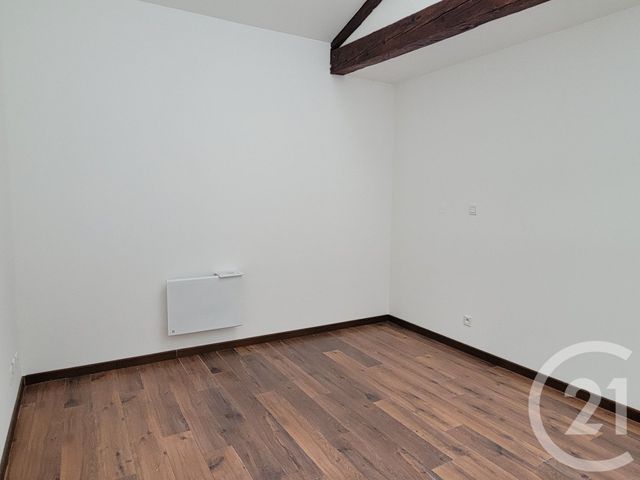 Appartement T4 à louer - 4 pièces - 84.05 m2 - CAZERES - 31 - MIDI-PYRENEES - Century 21 Kl Immo