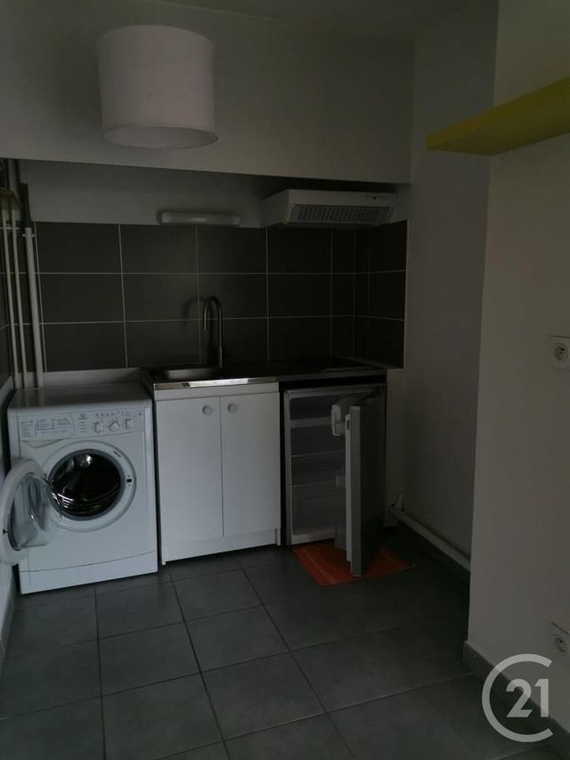 Appartement T1 à louer - 1 pièce - 32.65 m2 - TOULOUSE - 31 - MIDI-PYRENEES - Century 21 Kl Immo