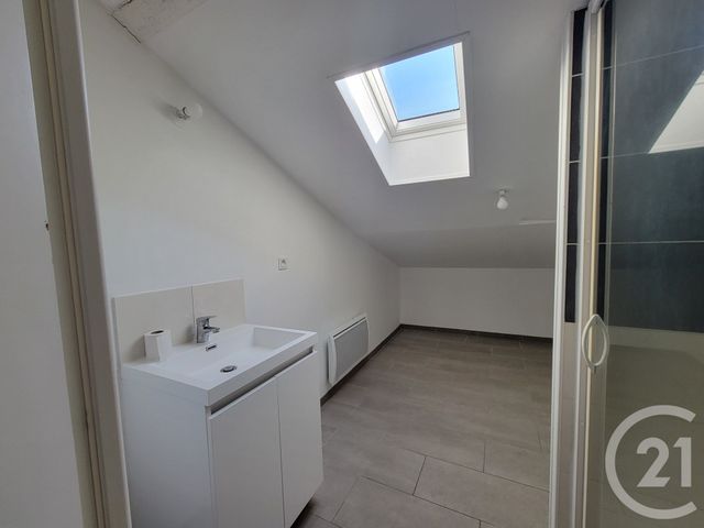 Appartement Duplex à louer - 4 pièces - 75.3 m2 - CAZERES - 31 - MIDI-PYRENEES - Century 21 Kl Immo