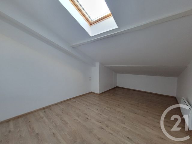 Appartement Duplex à louer - 4 pièces - 75.3 m2 - CAZERES - 31 - MIDI-PYRENEES - Century 21 Kl Immo
