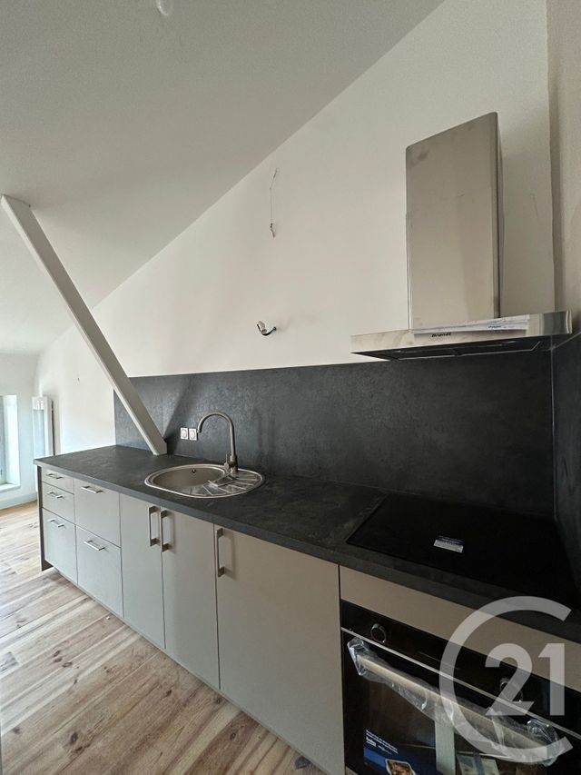 Appartement T1 à louer - 3 pièces - 64.25 m2 - MONTESQUIEU VOLVESTRE - 31 - MIDI-PYRENEES - Century 21 Kl Immo