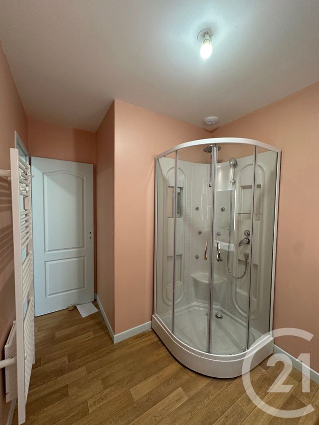 Appartement T1 à louer - 3 pièces - 64.25 m2 - MONTESQUIEU VOLVESTRE - 31 - MIDI-PYRENEES - Century 21 Kl Immo