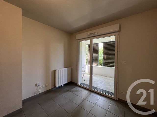 Appartement T2 à louer - 2 pièces - 38.56 m2 - AUCAMVILLE - 31 - MIDI-PYRENEES - Century 21 Kl Immo
