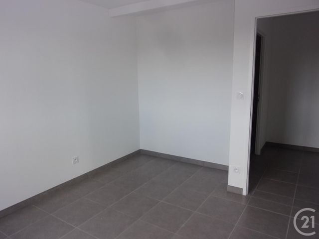 Appartement T5 à louer - 5 pièces - 118.22 m2 - CAZERES - 31 - MIDI-PYRENEES - Century 21 Kl Immo