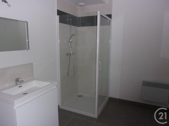 Appartement T5 à louer - 5 pièces - 118.22 m2 - CAZERES - 31 - MIDI-PYRENEES - Century 21 Kl Immo